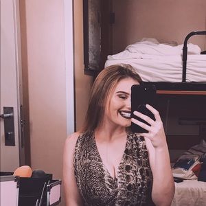 Meet your Posher, Savannah